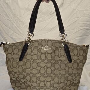 Coach Signature Tote Bag